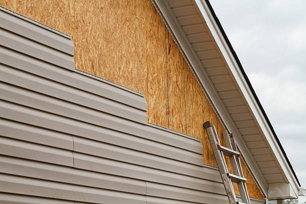 24/7 Emergency Vinyl Siding experts in Roxboro, NC